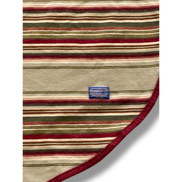 Vintage Pendleton Blanket Sz King Cuddledown Woolen Mills 100% Wool Made in USA - Picture 14 of 14